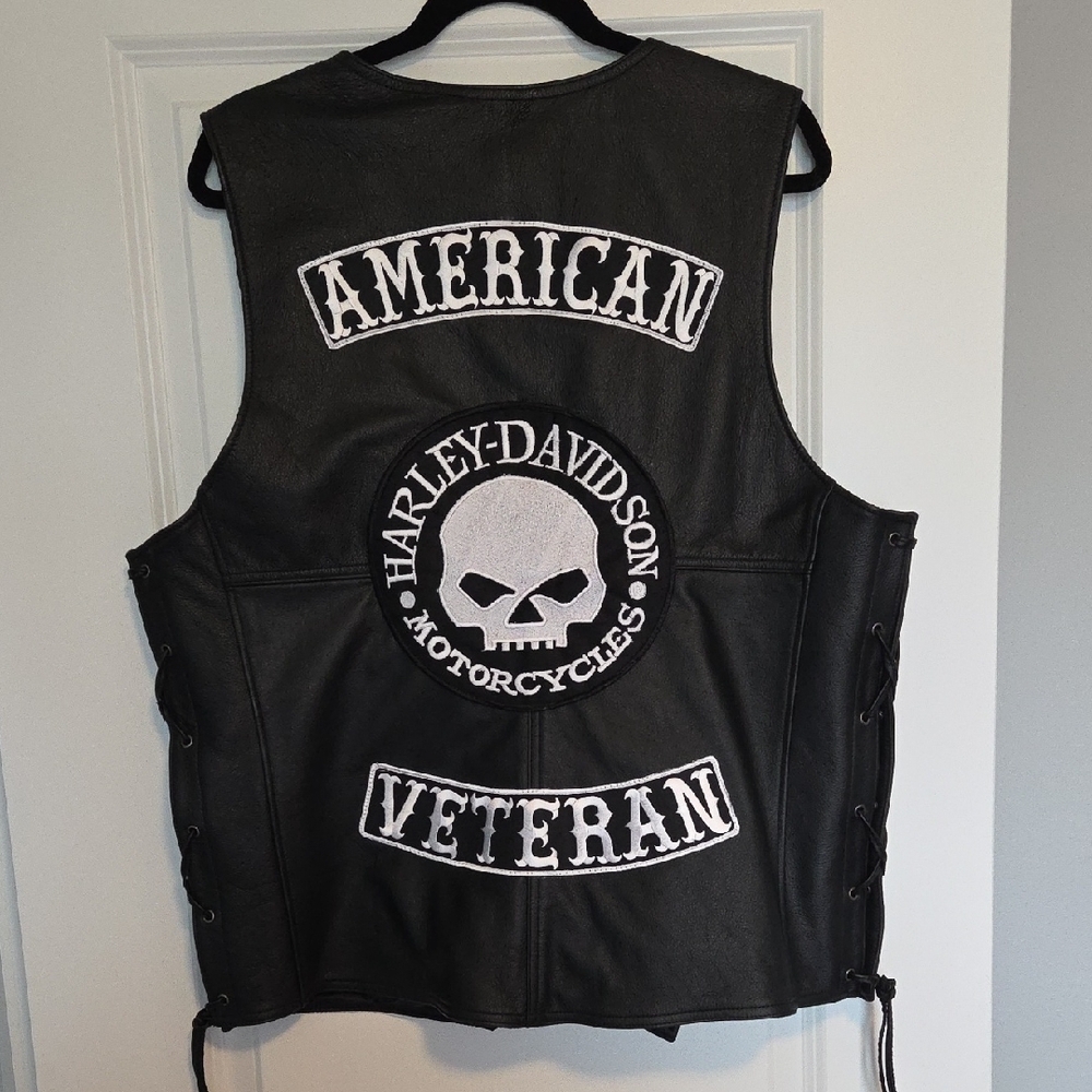 Custom Like NEW Harley-Davidson Black GENINUE Leather Vest